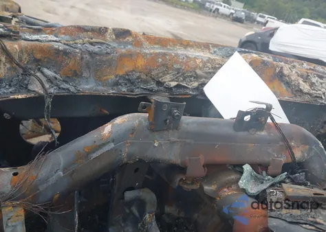 2017 Chevrolet Silverado 1500 1Lt/2Lt z USA, uszkodzony, nr VIN 1GCUKREC3HF132312